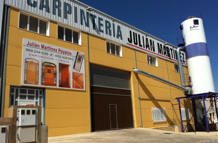 Nave Industrial – Julián Martínez